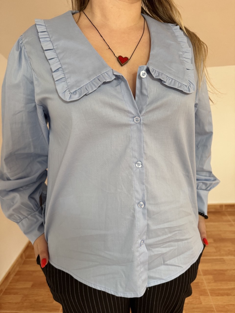 Camisa cuello bebé azul