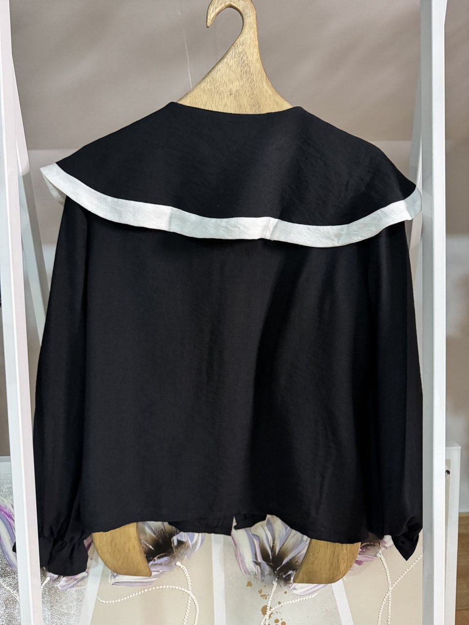 Camisa cuello bobo negra