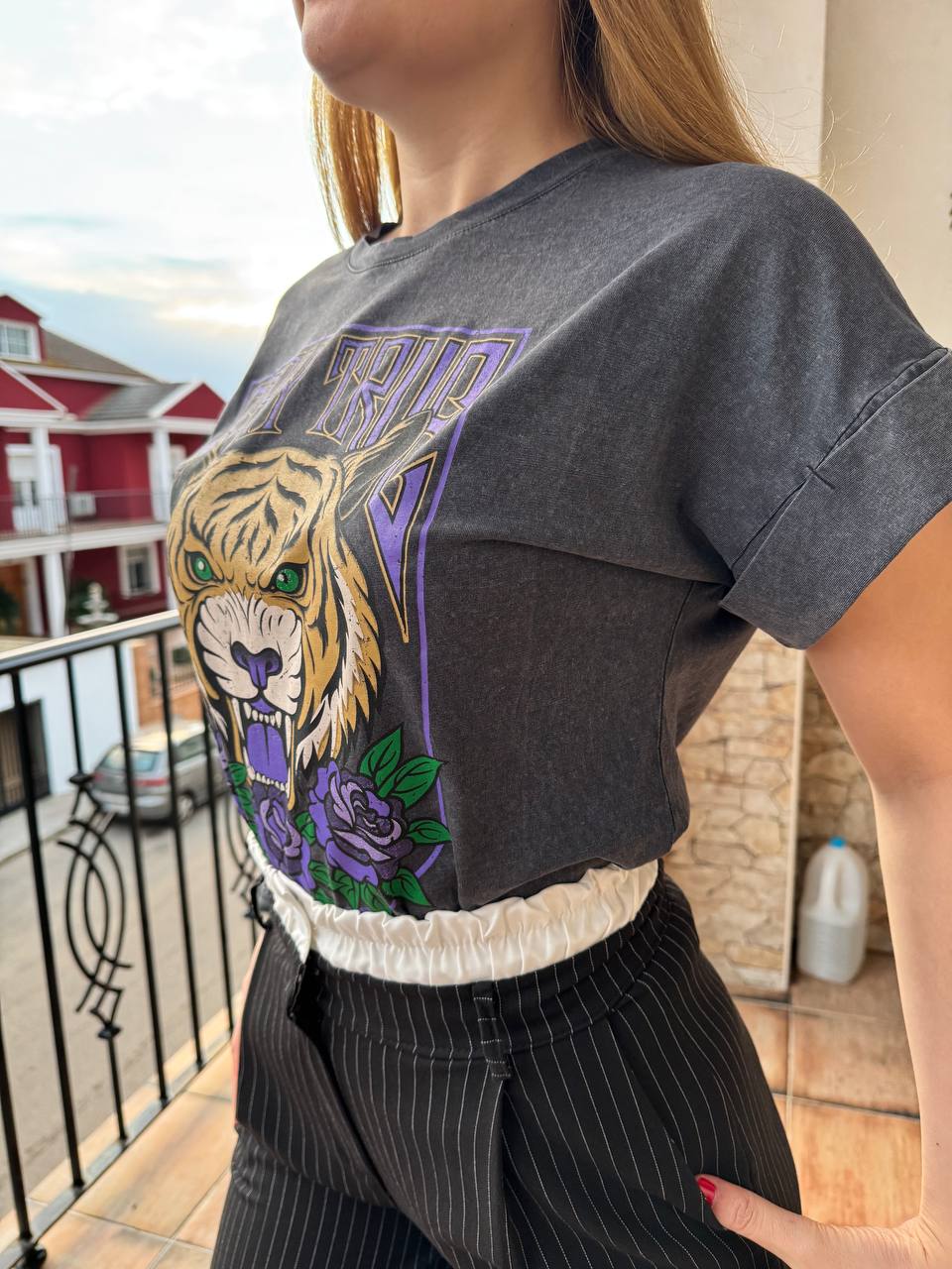 Tiger short sleeve t-shirt