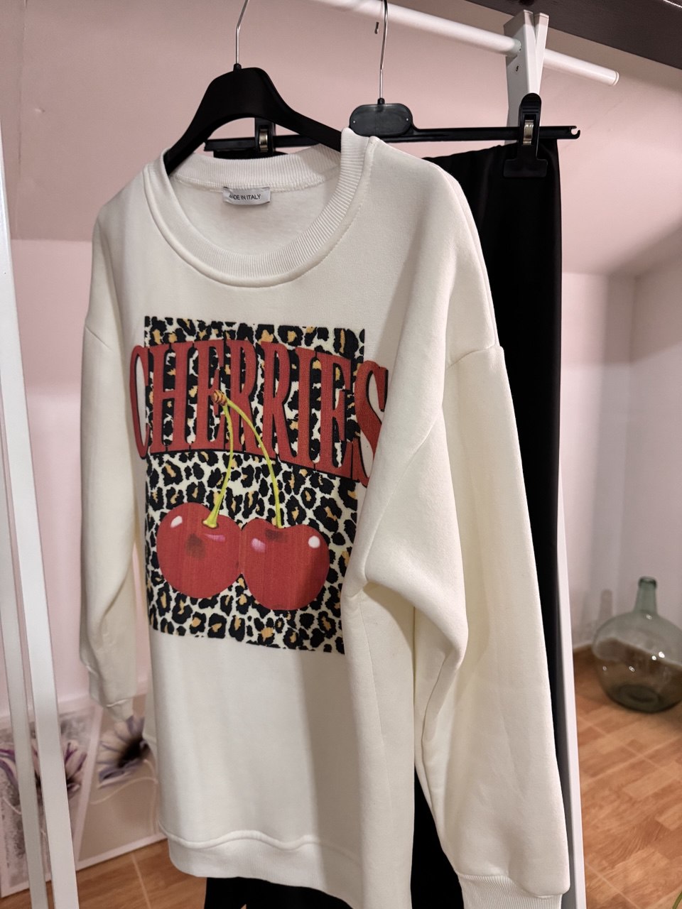 Cherry white sweatshirt