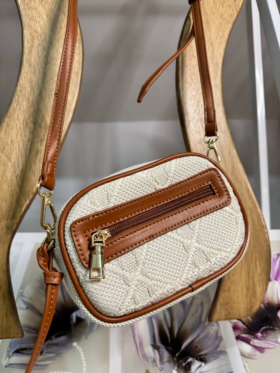 Bolso pequeño con cremallera
