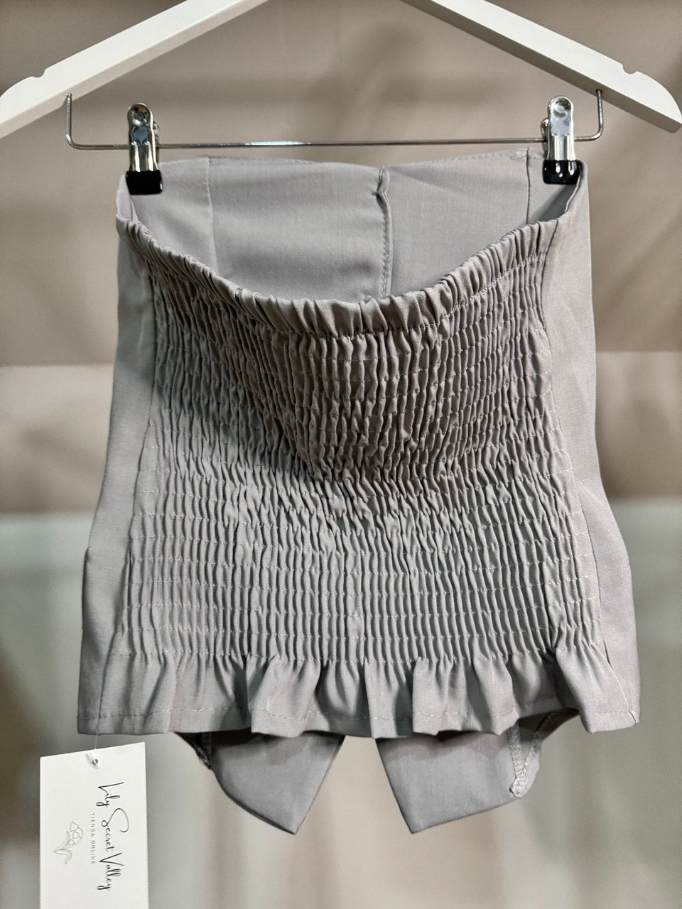 Top golden buttons grey