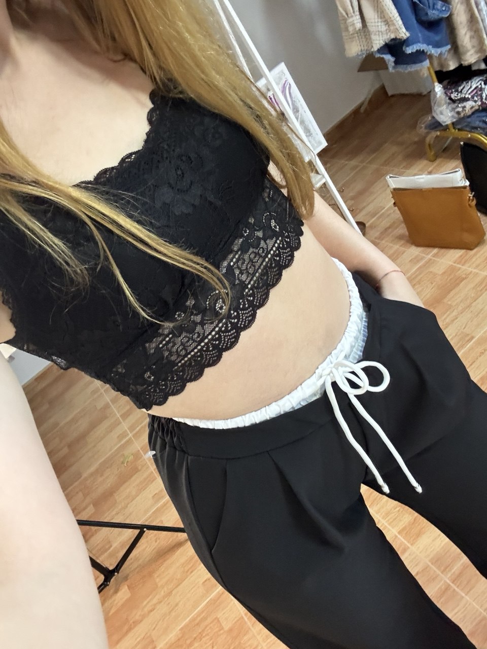 Conjunto chaqueta y pantalón palazzo