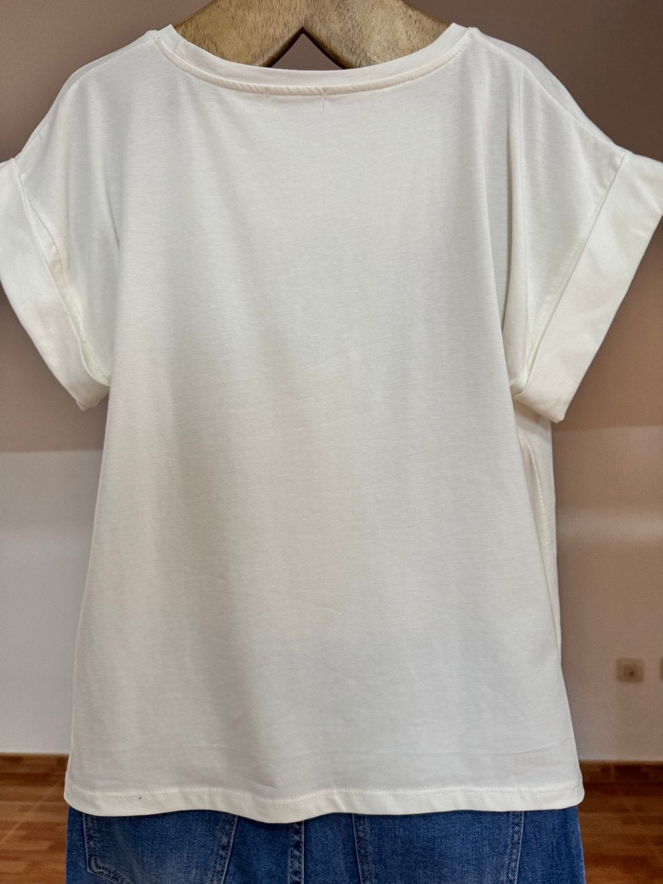 White geisha t-shirt