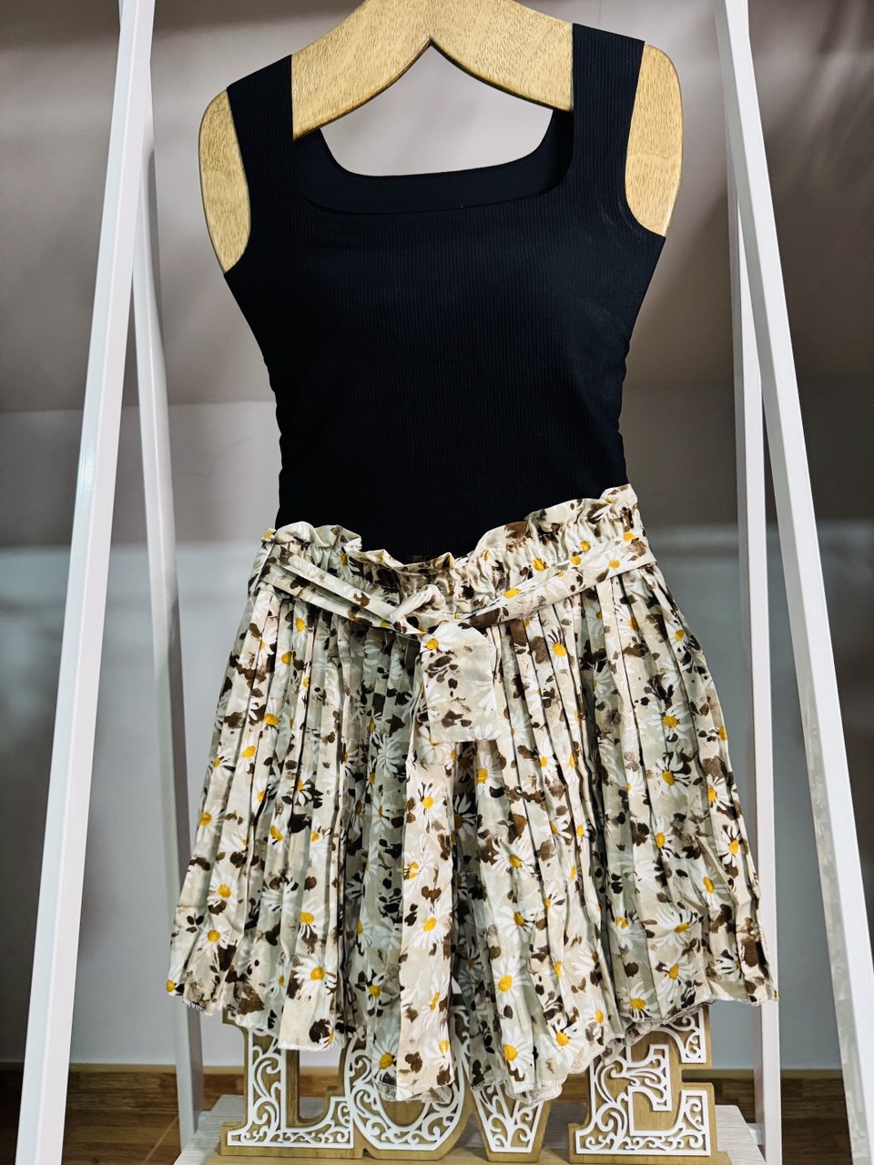 Falda pantalón flores (Varios colores)