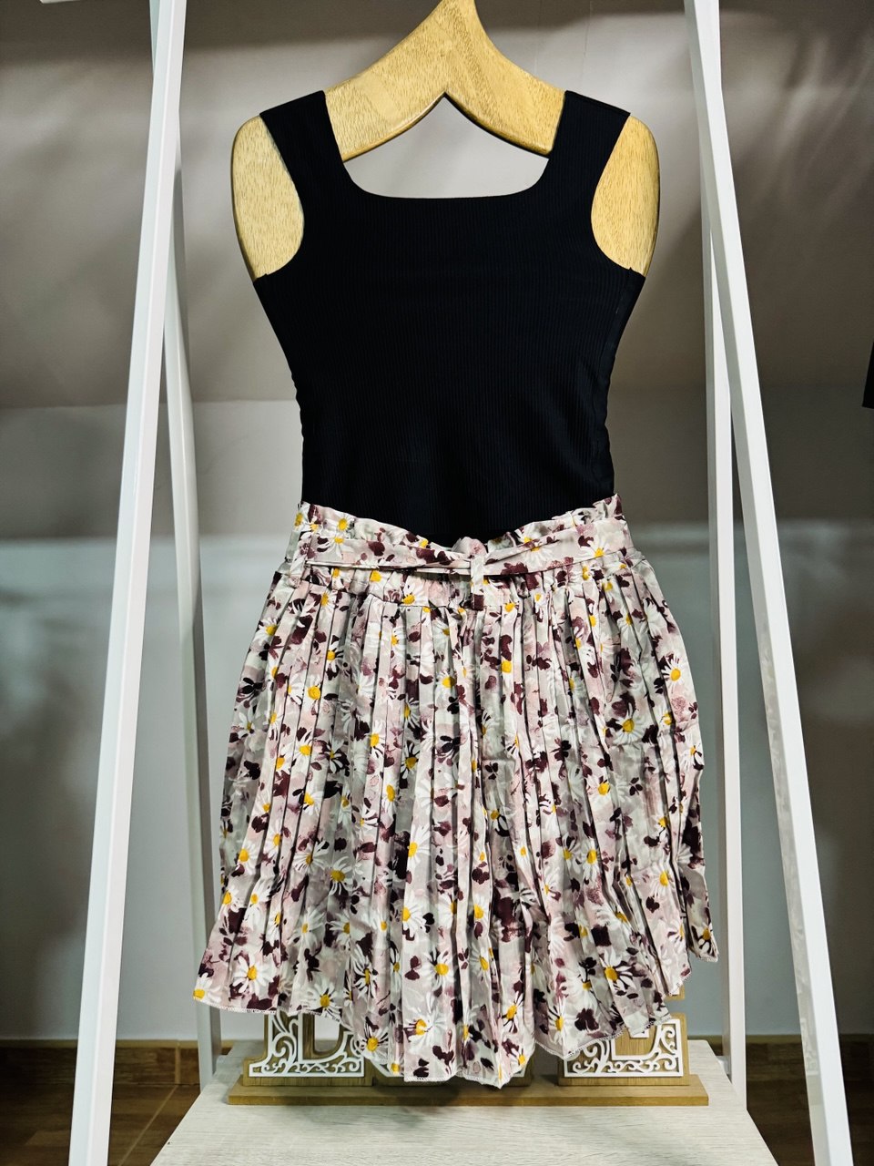 Falda pantalón flores (Varios colores)