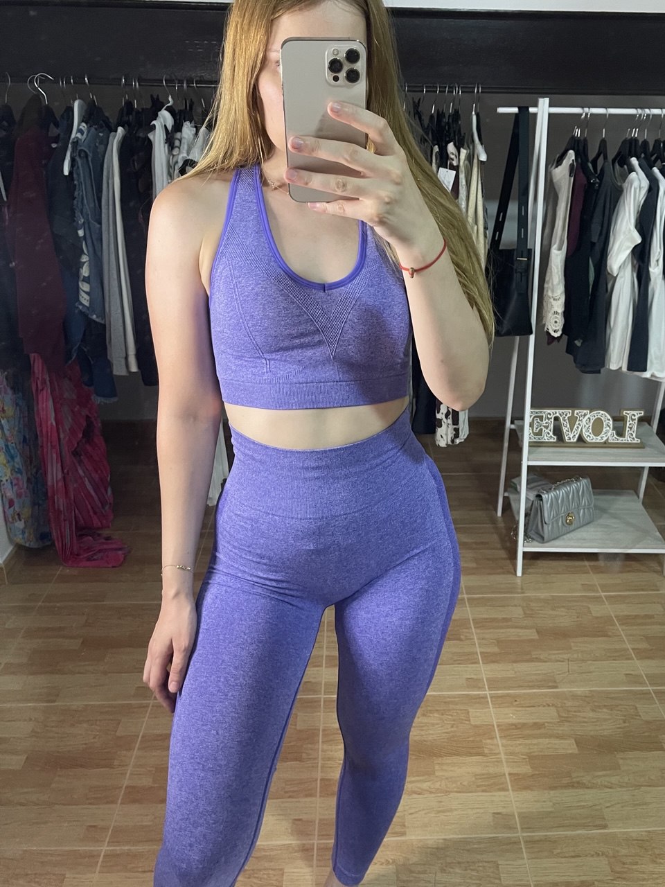 Conjunto deportivo push up violeta