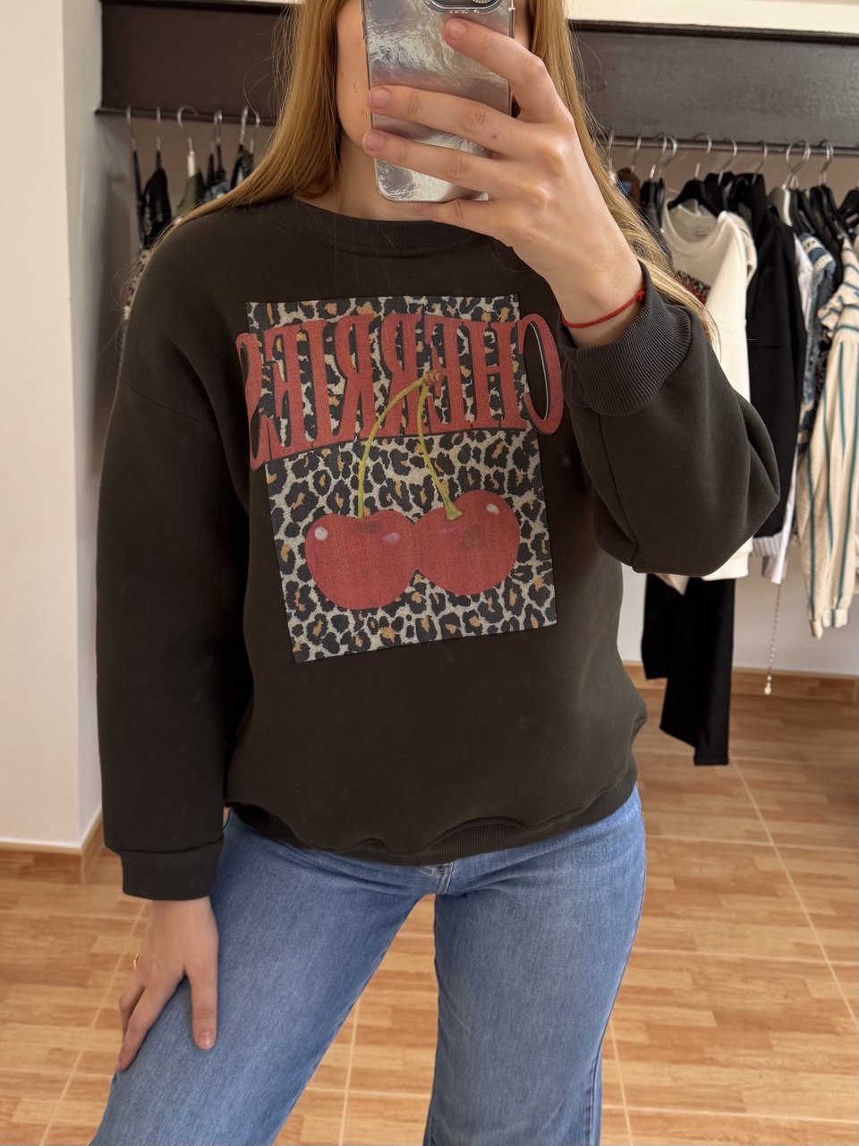 Sudadera verde Cherries