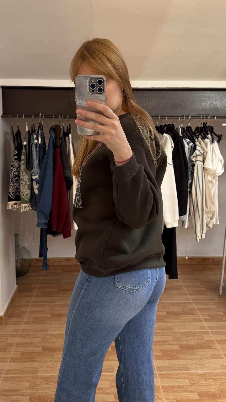 Sudadera verde Cherries