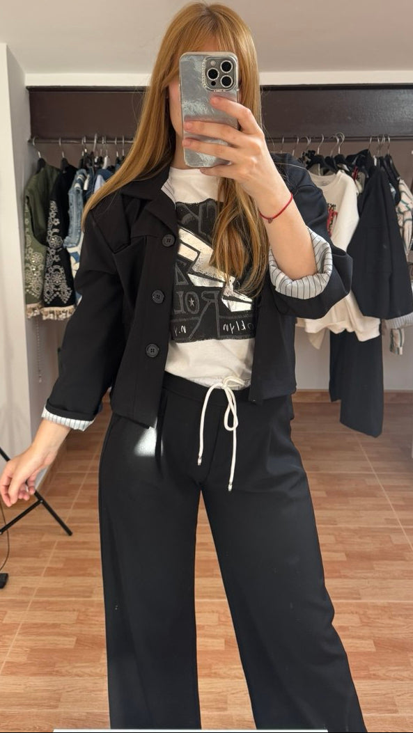 Conjunto chaqueta y pantalón