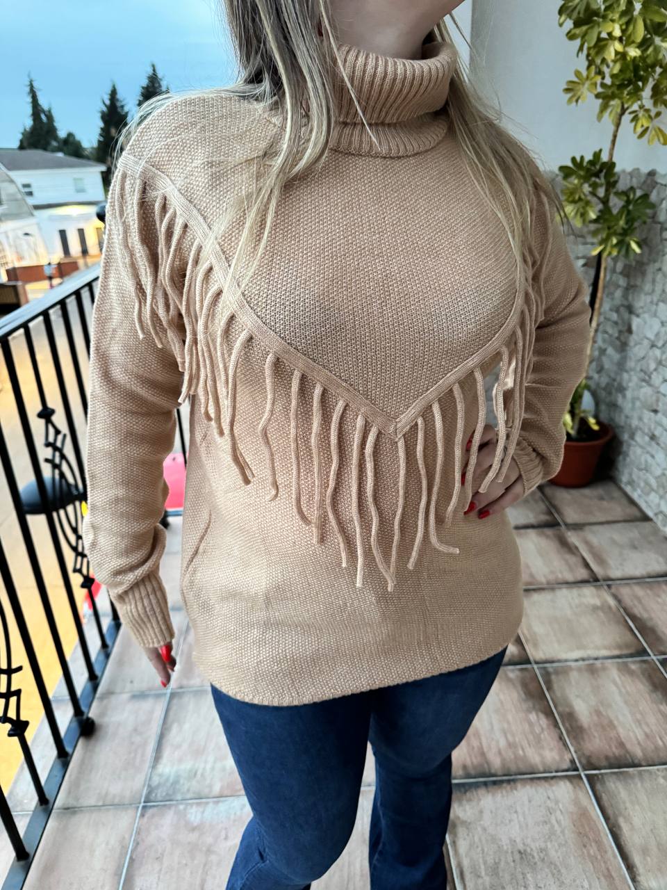 Jersey de flecos Beige