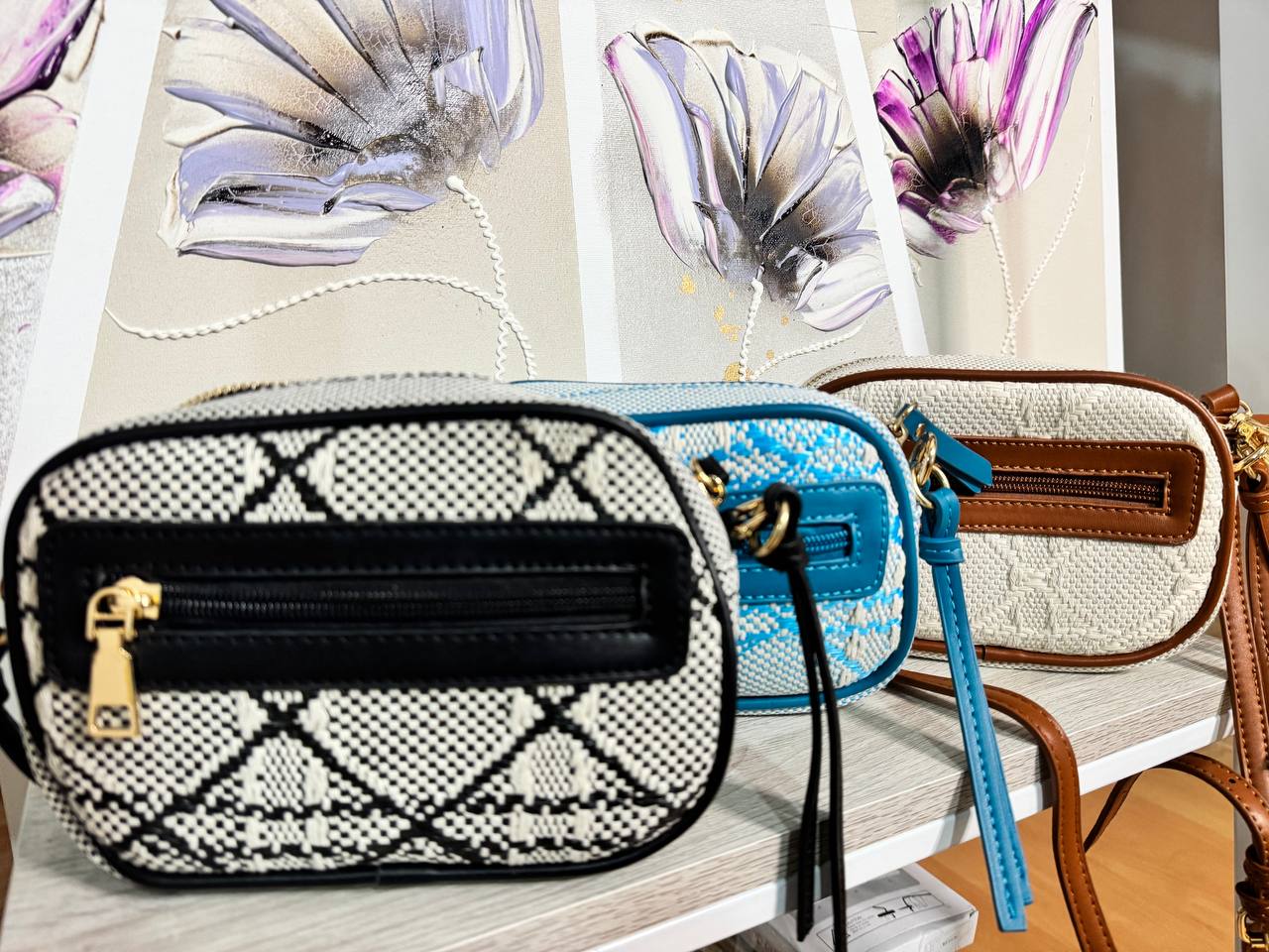Small zipper bag