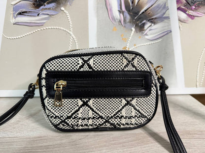 Small zipper bag