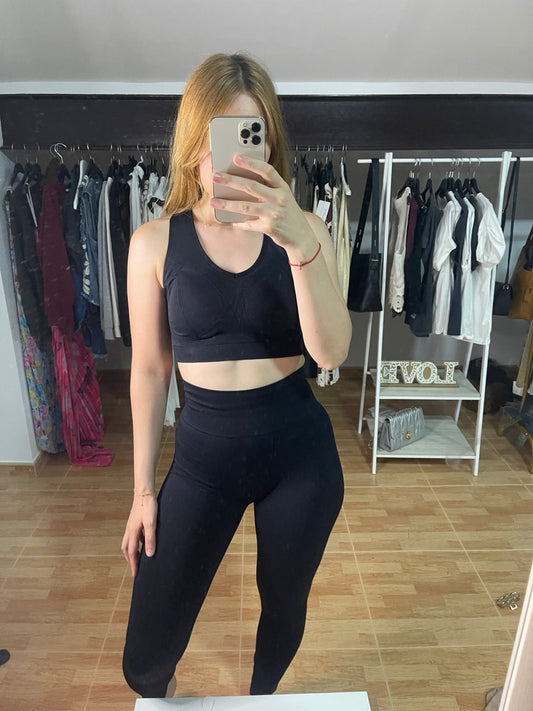 Conjunto deportivo push up Negro