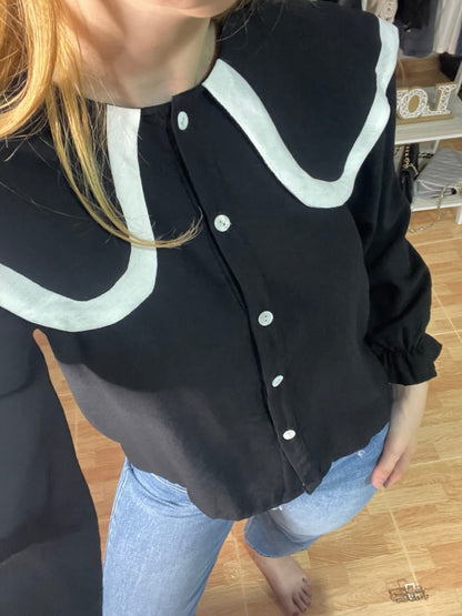 Camisa cuello bobo negra