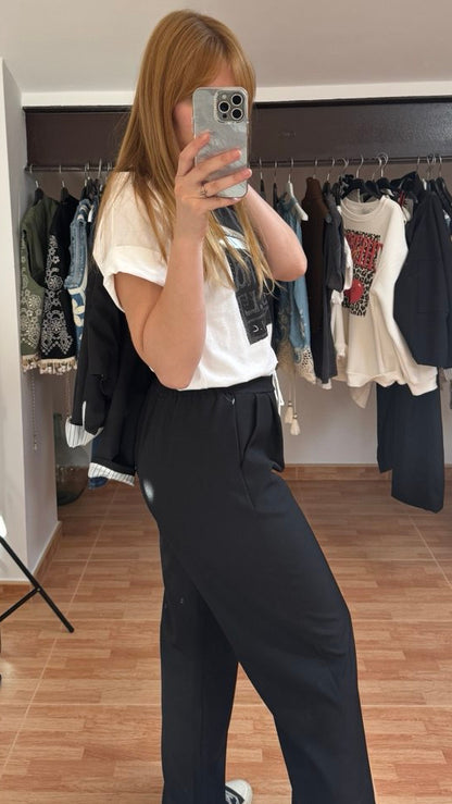 Conjunto chaqueta y pantalón