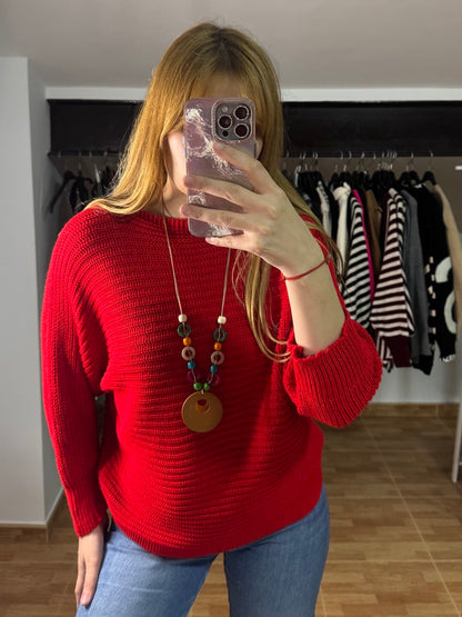 Jersey Rojo de Punto con Colgante