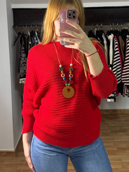 Jersey Rojo de Punto con Colgante