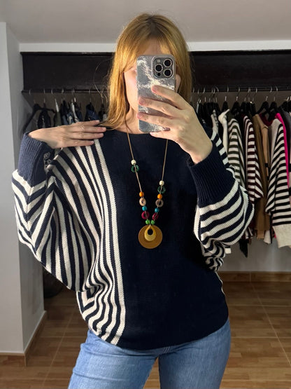 Jersey oversize de rayas azul marino con colgante