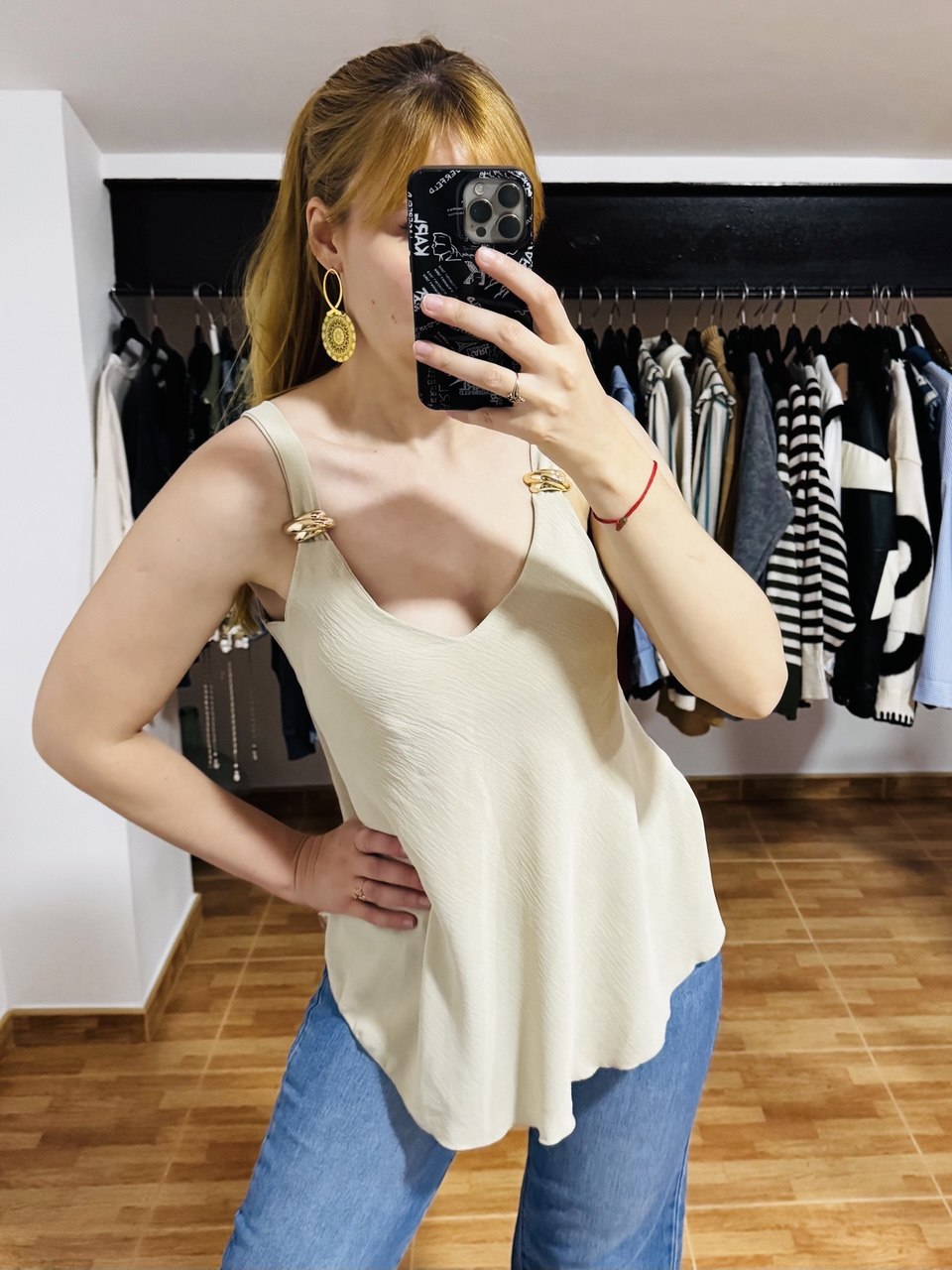 Top fluido color Beige