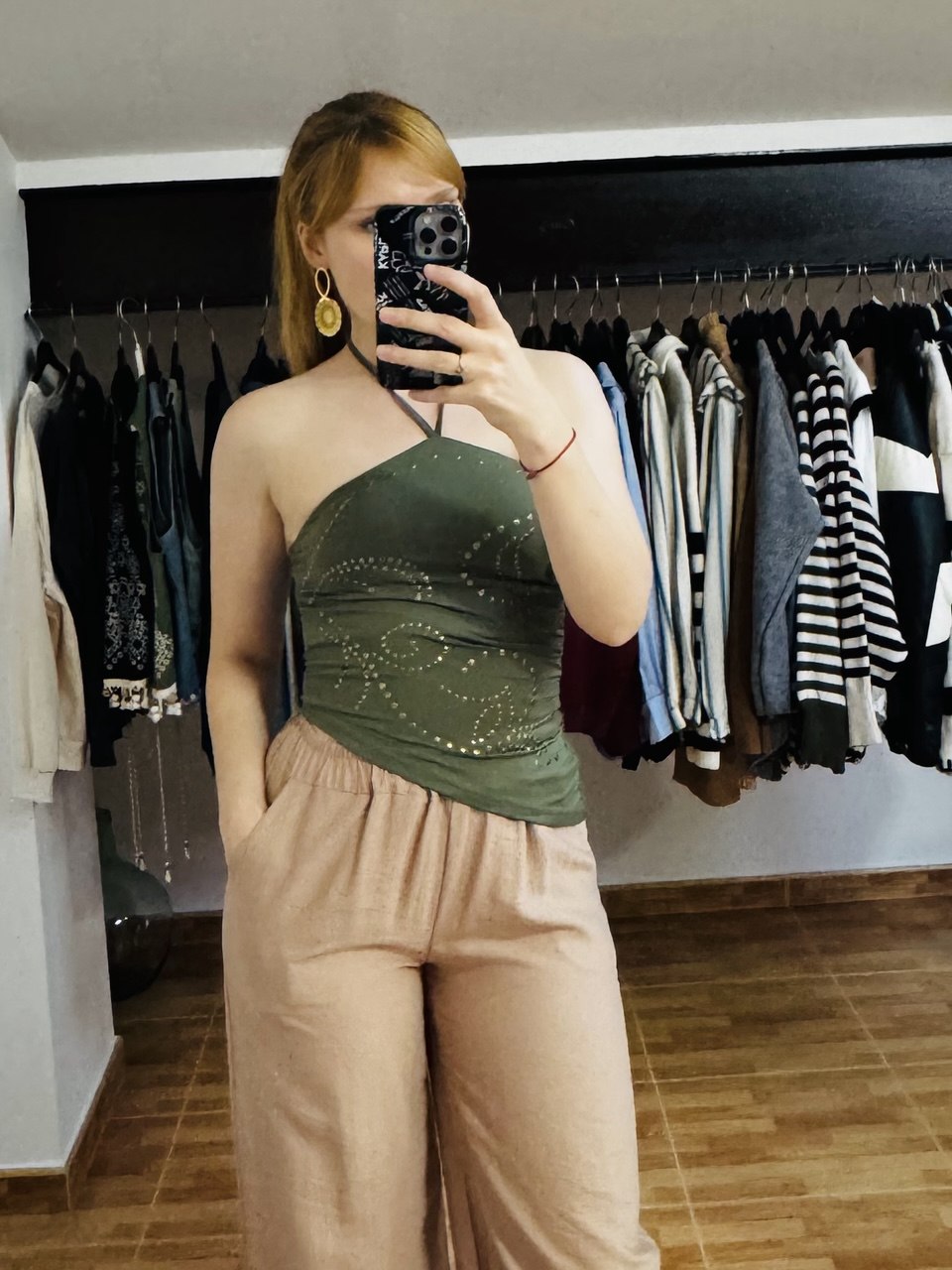 Top halter asimétrico (varios colores)
