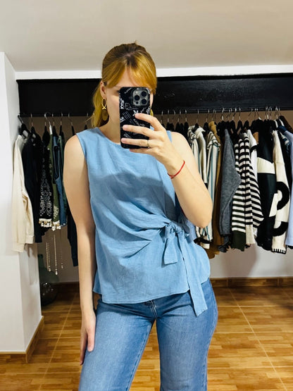 Blusa detalle lazo Azul