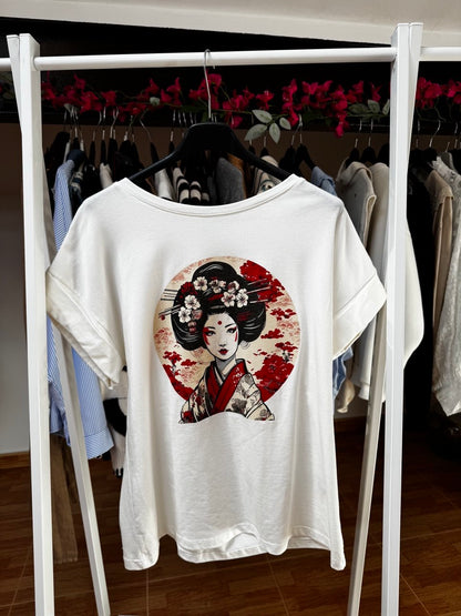 White geisha t-shirt